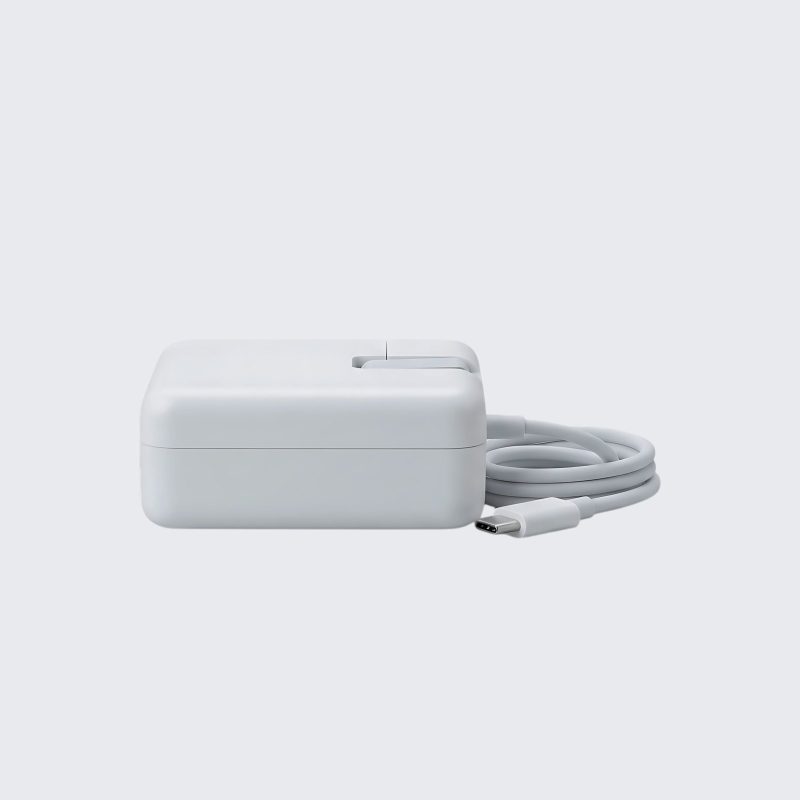 100 W GaN Desktop Charger