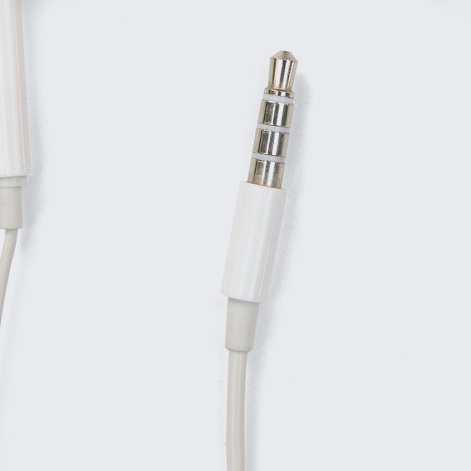 Wired Earbuds, USB-C — 2